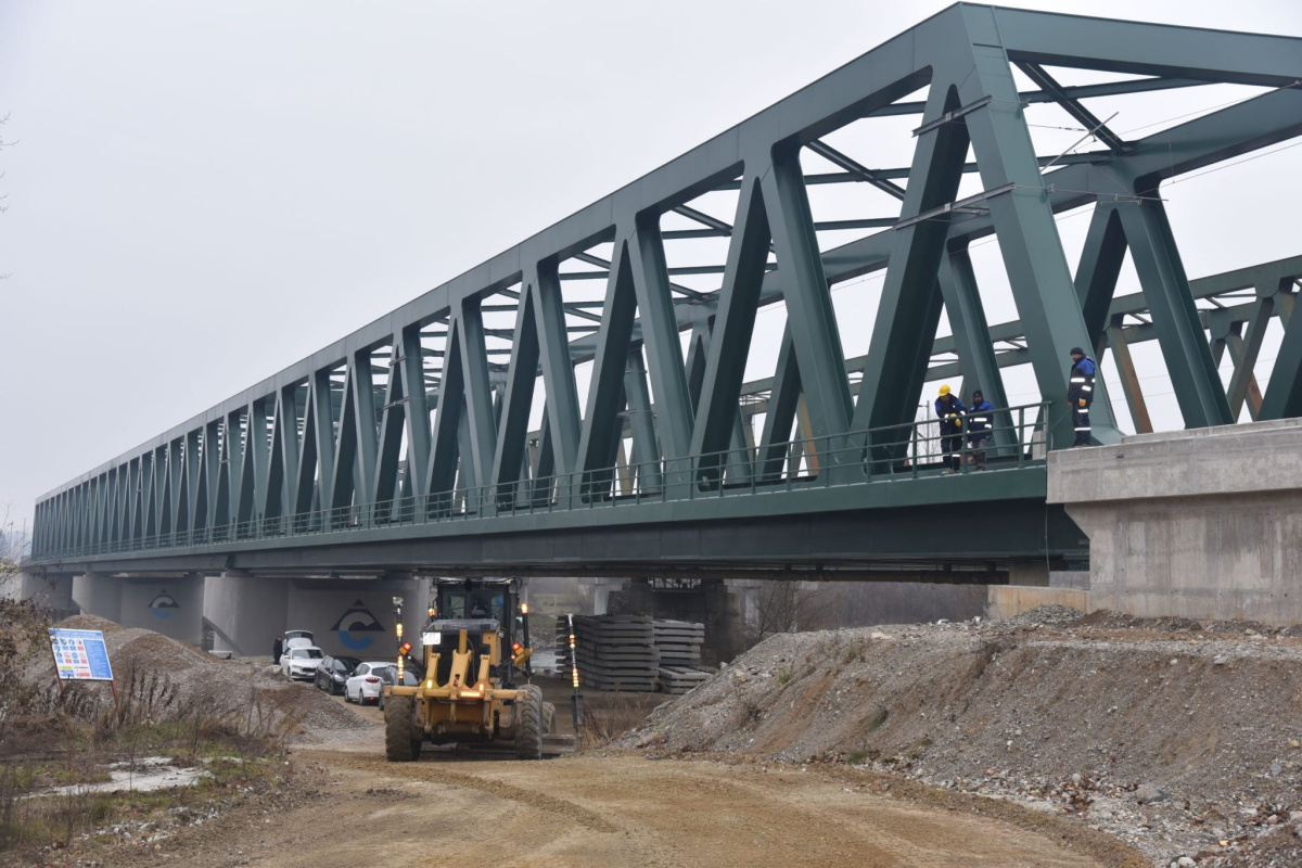 The bridge was constructed by Turkish engineer Cengiz Insaat (HZ Infrastruktura)